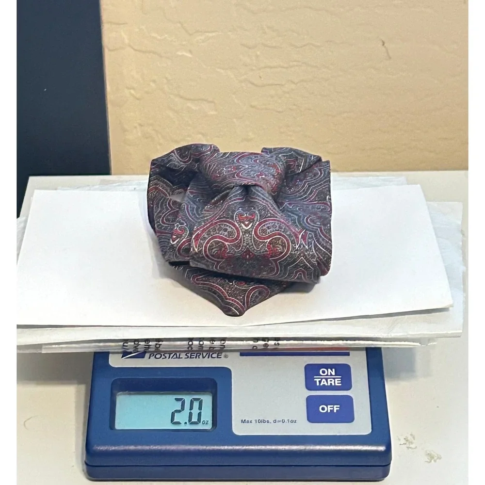 Yves Saint Laurent‎ Neckwear 100% Silk Paisley Pattern Men Tie